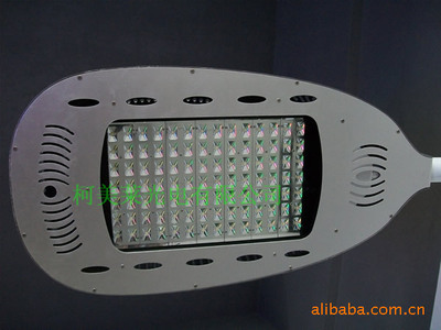 深圳柯美萊光電 廠家直銷超高亮LED路燈，KML-LB112W以價(jià)廉物美照亮城市道路